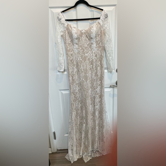 Lulus Dresses & Skirts - Maniju White Lace Maxi Wedding dress by LuLus Sz L 130